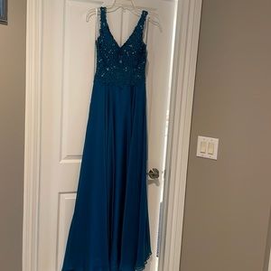 Camille Le Vie prom dress. Gorgeous teal color.